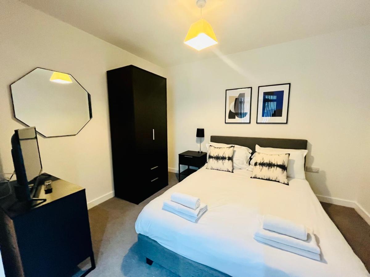 Fully Equipped One Bedroom Apartment Near Old Trafford Stadium! Манчестер Экстерьер фото